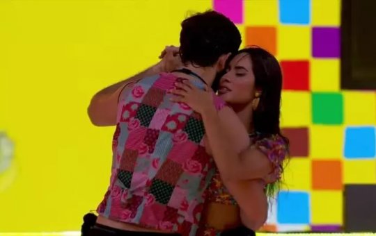 "Se eu estivesse solteiro, já tinha ido", fala Matteus sobre beijar Isabelle