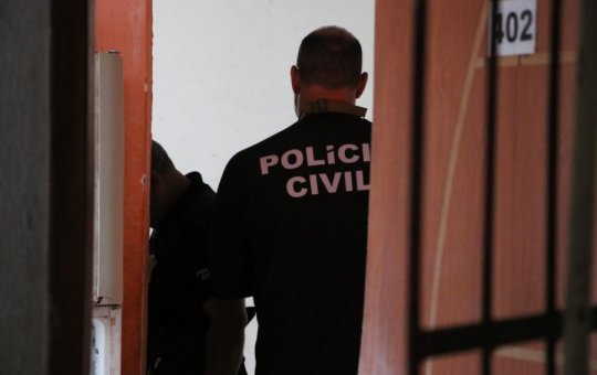 Homem é encontrado morto com cortes profundos no pescoço no interior da Bahia