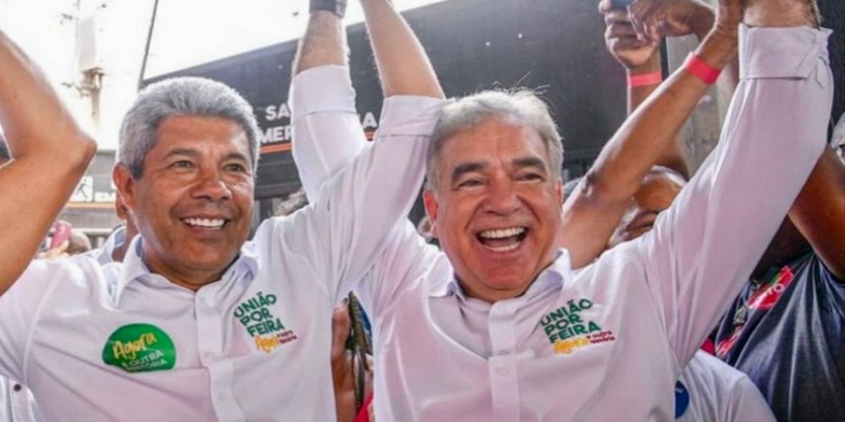 Jaques Wagner e Zé Neto descem até o chão durante lançamento de pré-candidatura