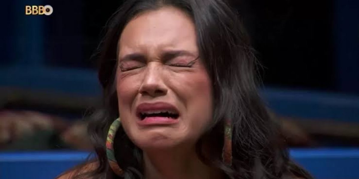 Última Eliminada do BBB 24, Alane Dias Tem Crise Nervosa Durante Despedida