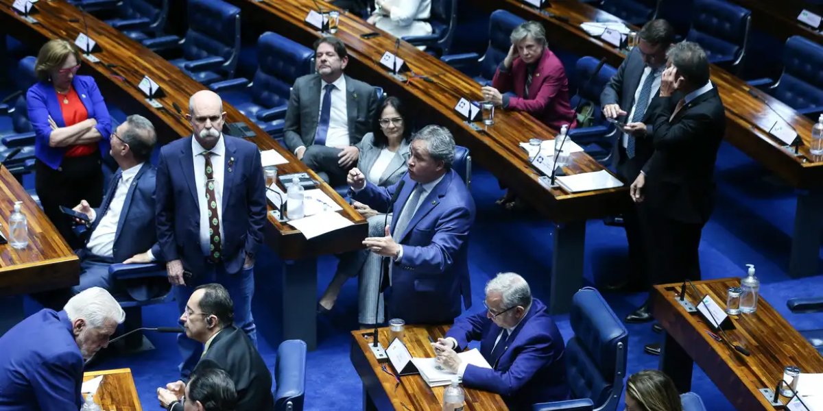 PEC sobre criminalização da posse de drogas é aprovada pelo Senado