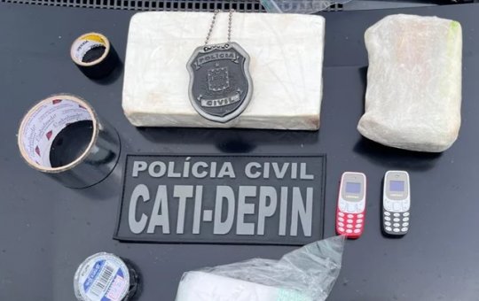 Mulher é presa com drogas avaliadas em mais de R$ 180 mil em Feira de Santana