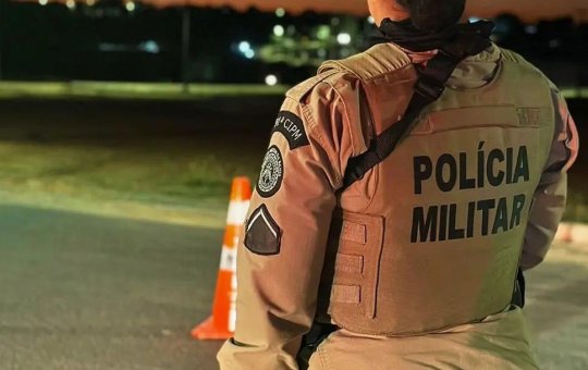 Suspeito faz família refém e morre após confronto com a Polícia Militar