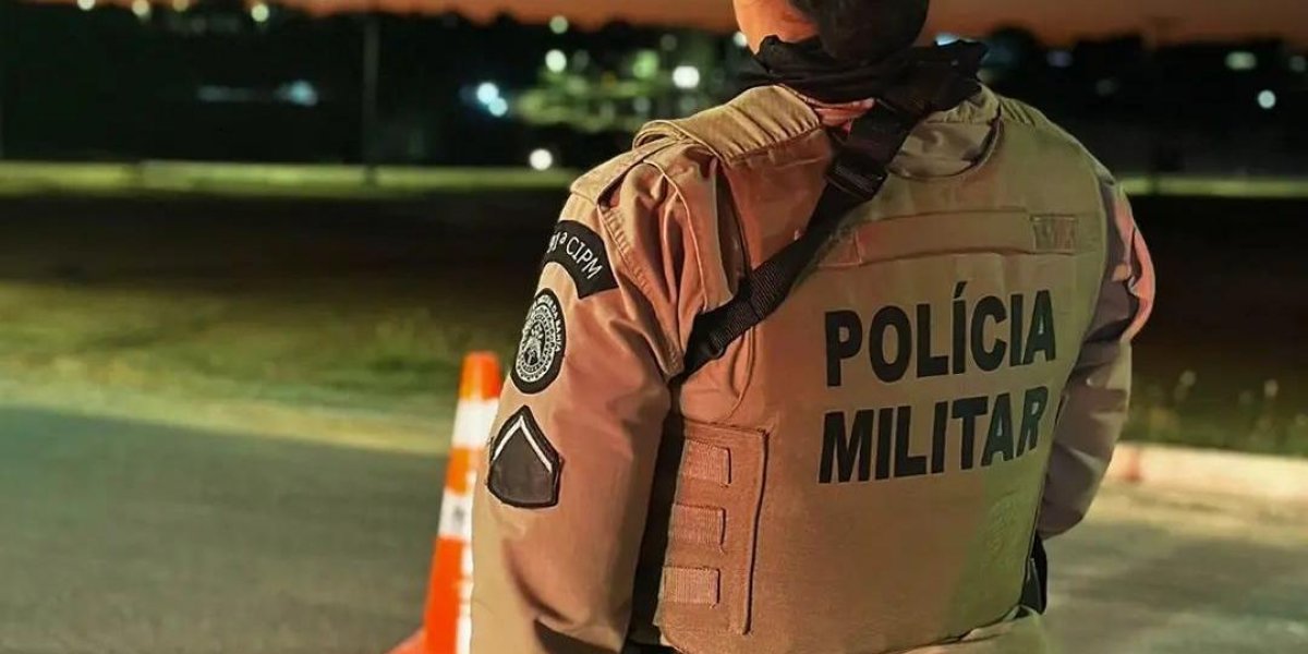 Suspeito faz família refém e morre após confronto com a Polícia Militar