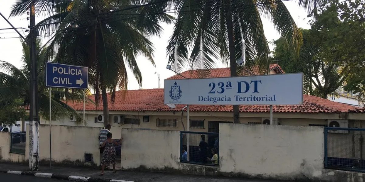 Mulher é presa após roubar chocolate em mercado de Lauro de Freitas