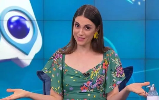 Apresentadora Chris Flores deixa SBT após sete anos