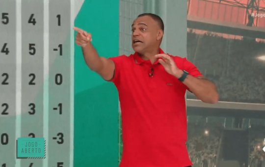 Denilson surpreende e parabeniza Belo após desavenças