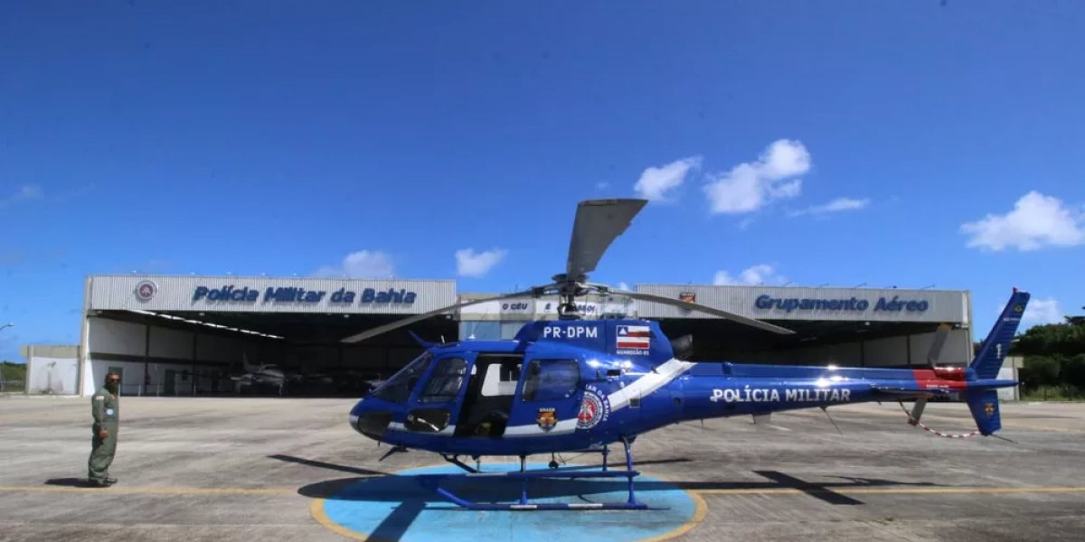 Helicoptério do GRAER sobrevoa por Paripe após morte de moradores