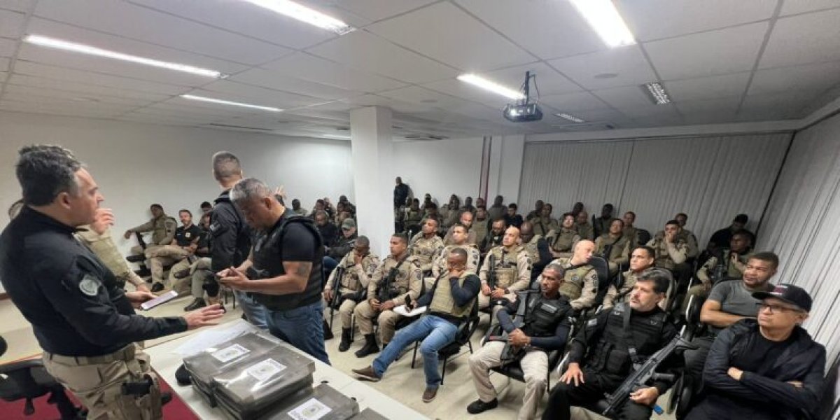 Polícia Civil realiza operação contra traficantes em Salvador