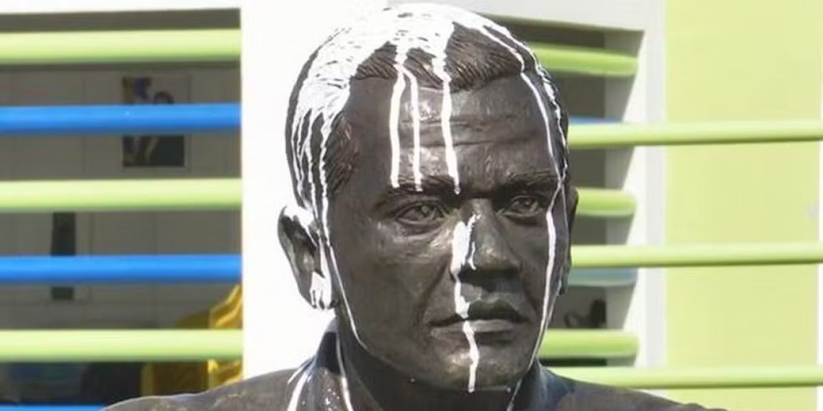 Após recomendação do MP prefeitura irá remover estátua de Daniel Alves