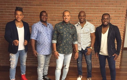 Grupo Molejo sofre assalto no mesmo dia da morte do cantor