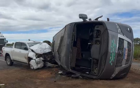 Duas vítimas morrem no hospital após acidente que deixou 20 feridos em Barreiras