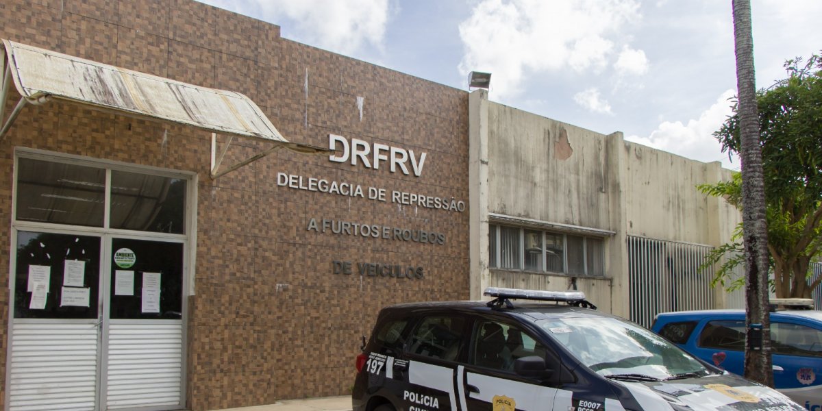 Homem com veículo adulterado é preso no Cabula