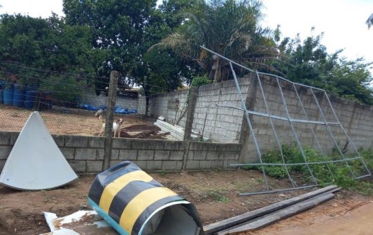 Placas publicitárias do Governo do Estado são recuperadas em cidade baiana