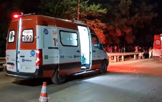 Ciclista morre após ser atropelado por carreta no oeste da Bahia