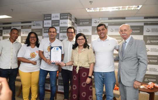 Prefeitura de Salvador lança campanha Maio Laranja