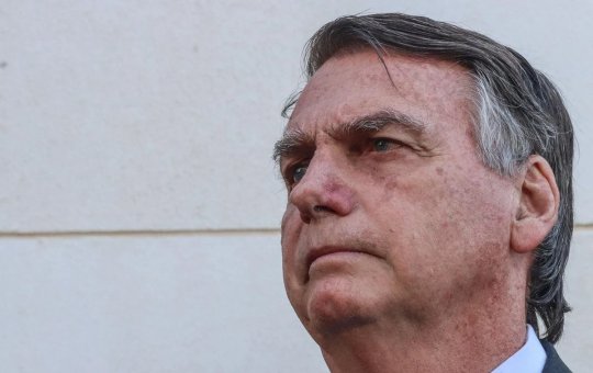 Bolsonaro precisará ser transferido para Brasília por conta de infecção