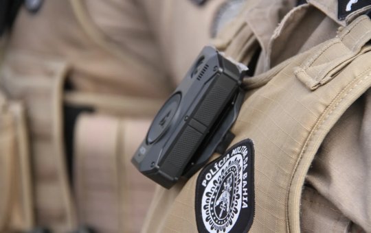 Câmeras corporais serão utilizadas pela PM em três bairros de Salvador, veja