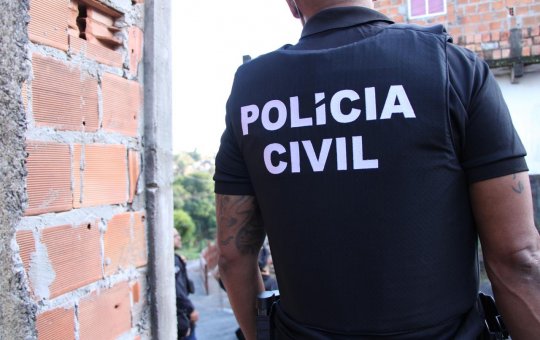 Mulher é cercada e morta a tiros em Cosme de Farias