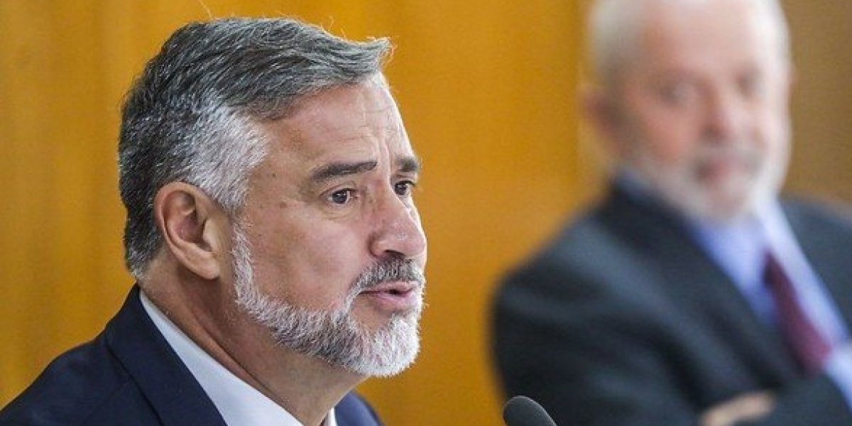 Ministro da comunicação fala sobre prioridades do RS