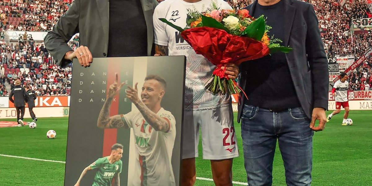 Lateral do Bahia é homenageado por ex-clube em despedida emocionante