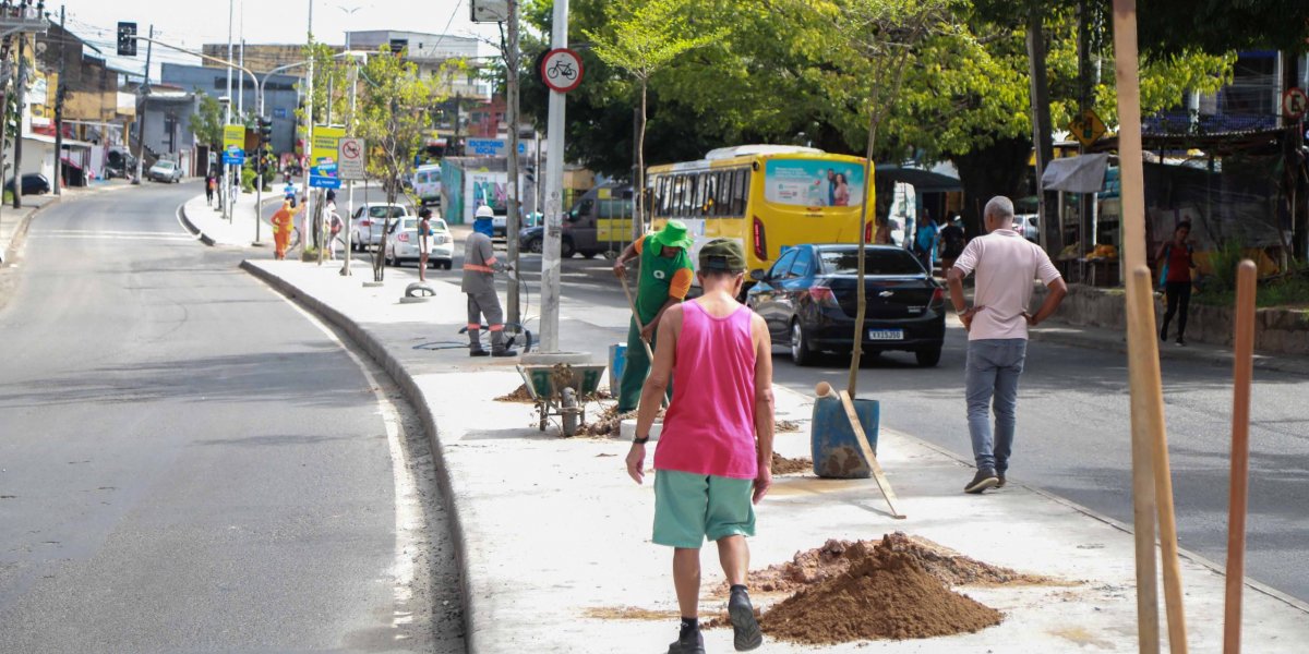 Suspeito é preso com arma falsa dentro de ônibus na Suburbana
