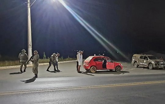 Polícia tenta localizar suspeitos de roubar banco em Cafarnaum