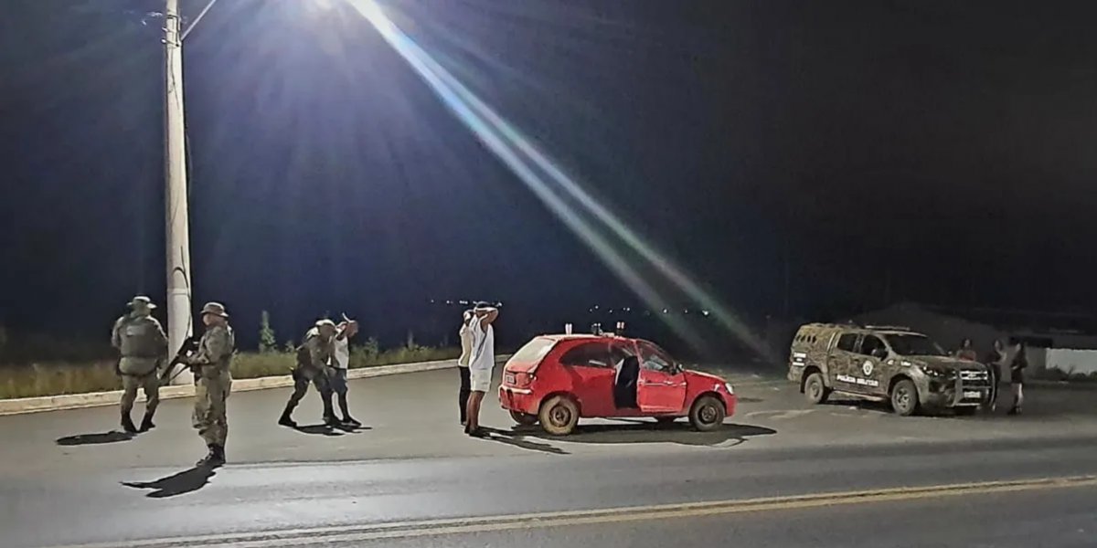 Polícia tenta localizar suspeitos de roubar banco em Cafarnaum