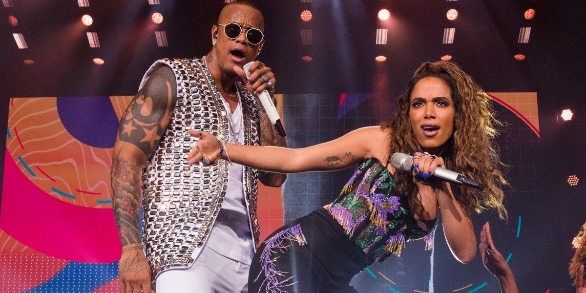 Léo Santana divulga nova música e fãs especulam parceria com Anitta