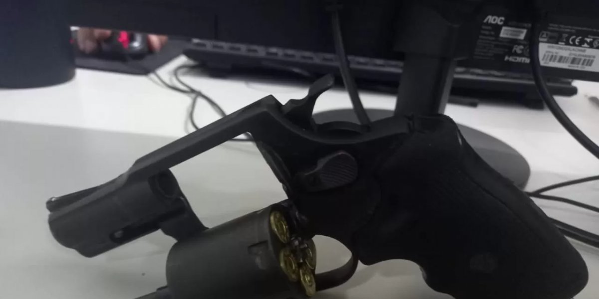 Polícia Militar prende suspeito após assalto em Camaçari