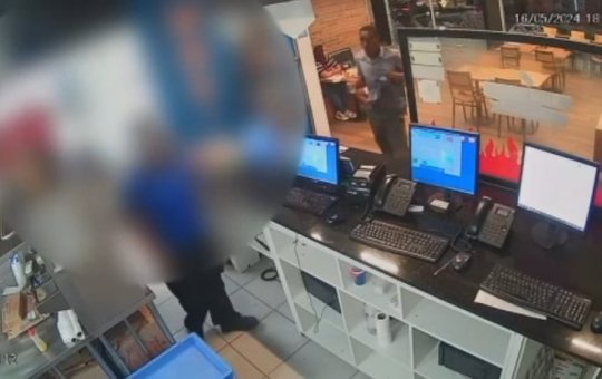 Suspeito assalta pizzaria no bairro de Brotas