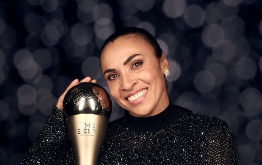 Marta comemora escolha do Brasil como sede da Copa e quer estreia no RS