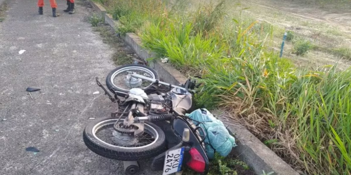 Colisão entre motos deixa dois mortos na Bahia