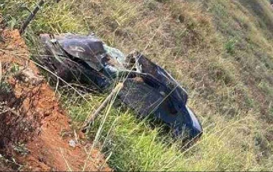 Carro sai da pista e capota deixando um morto no sudoeste baiano