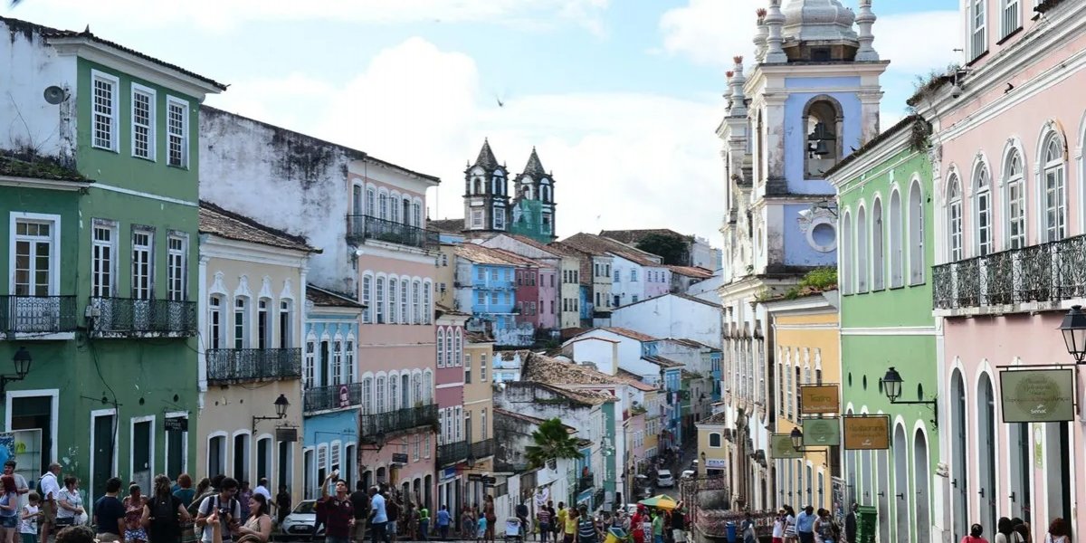 Facção criminosa ocupa o pelourinho e preocupa população