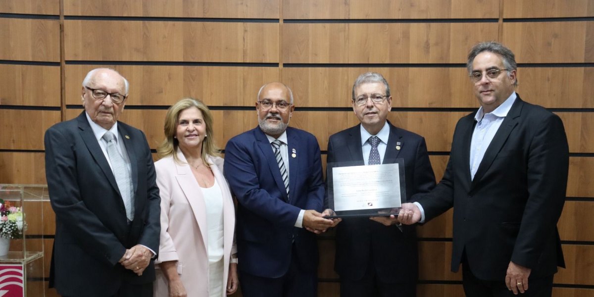 Banco de Leite Humano é entregue à Fundação José Silveira pelo Rotary Club Bahia