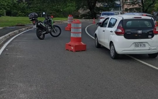 Óleo na Pista: Avenida Bonocô tem transito interditado