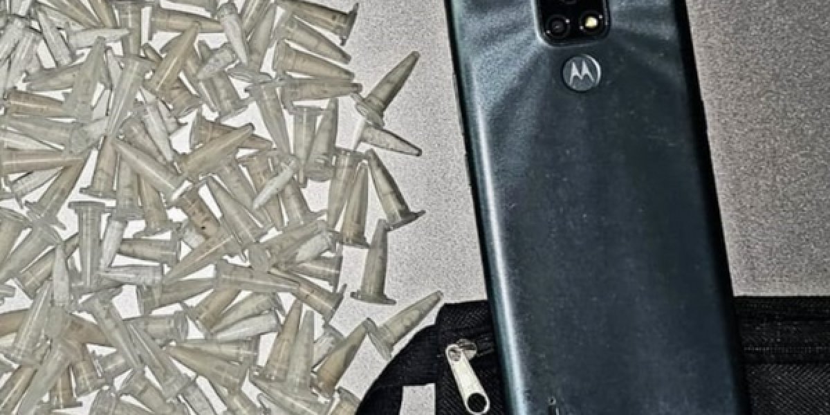 Dupla de suspeitos é presa após troca de tiros com PMs no Curuzu