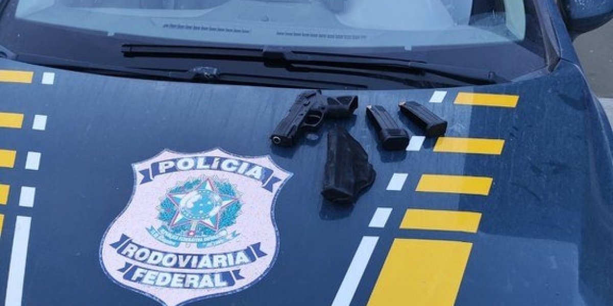 PRF apreende arma e munições em cidade baiana