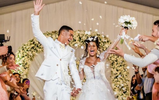 Sheuba e Tiago Souza se casam em cerimônia cheia de emoção