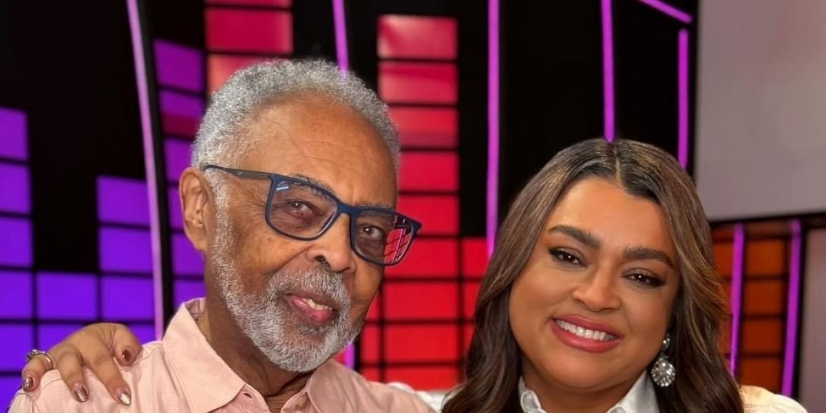 Preta Gil mostra cabelos naturais