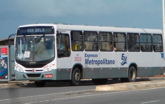Ônibus metropolitanos que circulam por Salvador terão trajetos reduzidos