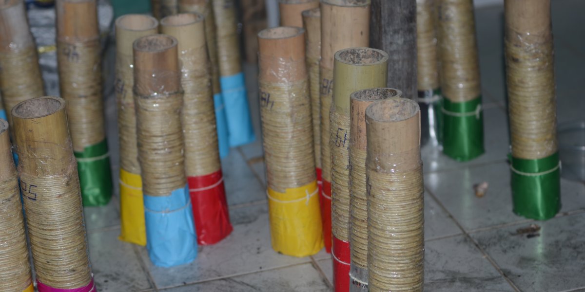 PM apreende 700 kg de pólvora que seriam usados na fabricação de espadas