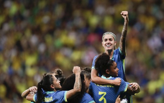 Em amistoso na Fonte Nova, Brasil vence Jamaica novamente