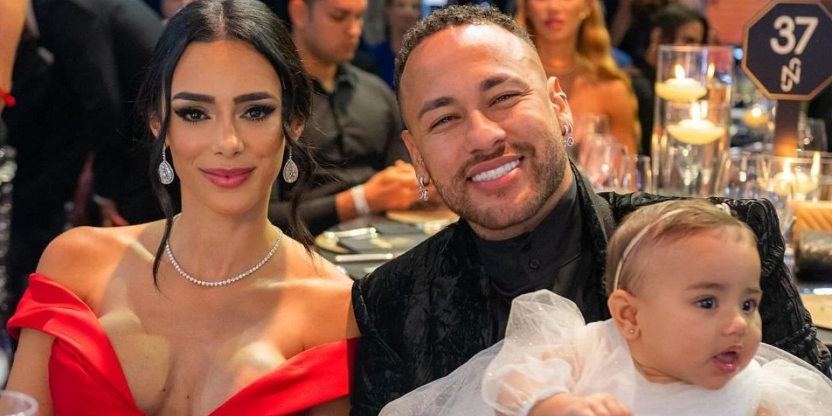 Húngara que alega filho com Neymar pede apreensão de passaporte do jogador