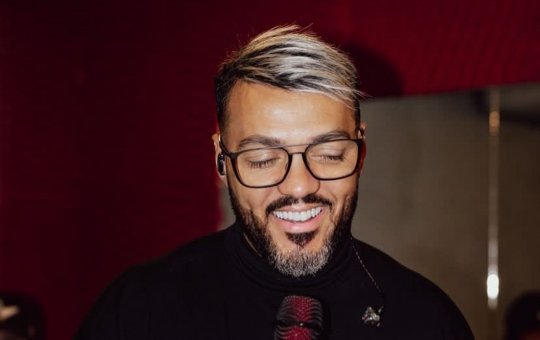 Belo conta planos para o 1º dia dos namorados sozinho após 15 anos casado