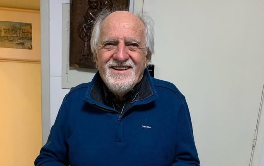 Ator Ary Fontoura passa por cirurgia e tranquiliza fãs “Deu tudo certo"