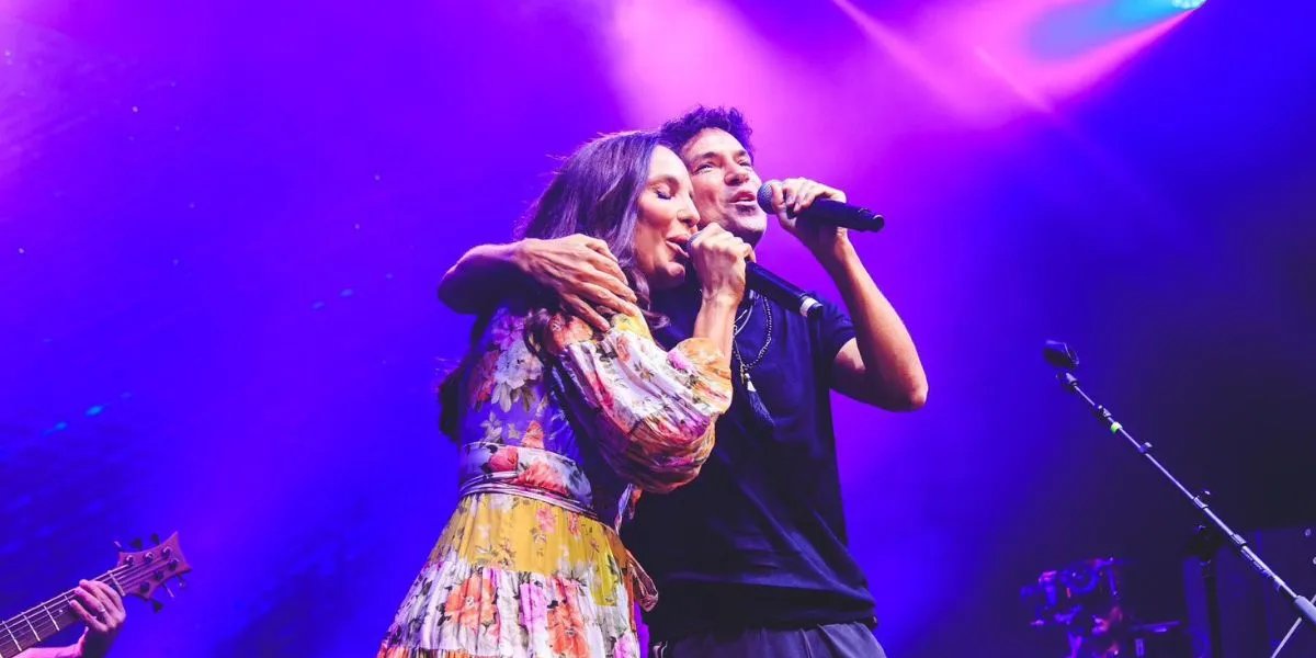 Ivete Sangalo concede título de cidadão soteropolitano a Jorge Vercillo
