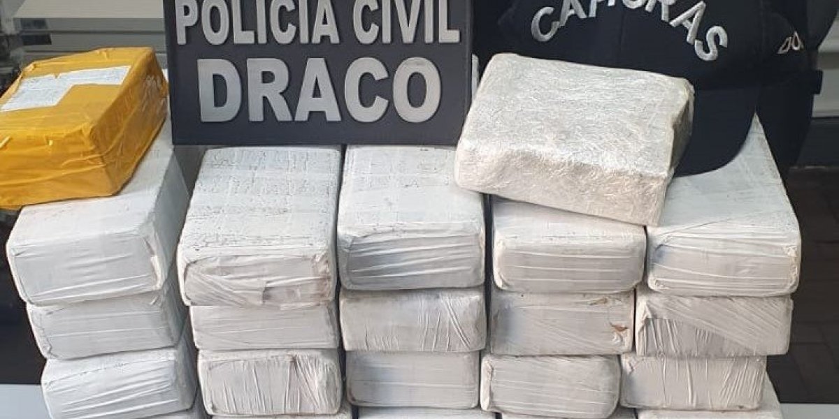 Suspeito de liderar tráfico em Feira é preso em São Paulo com 53kg de maconha