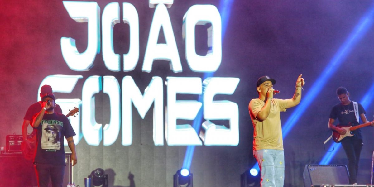João Gomes e Psirico agitam o São João da Bahia no Parque de Exposições